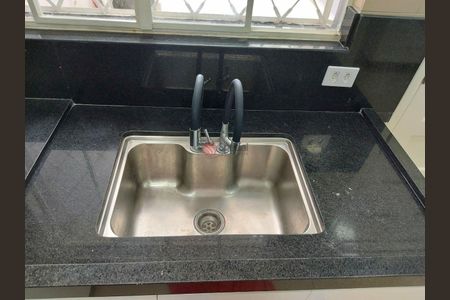 Casa à venda com 160m², 2 quartos e 4 vagas