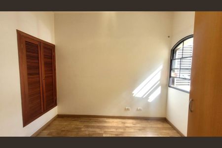 Casa à venda com 120m², 3 quartos e 2 vagas