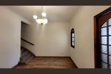 Casa à venda com 120m², 3 quartos e 2 vagas