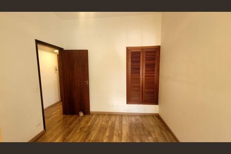 Casa à venda com 120m², 3 quartos e 2 vagas