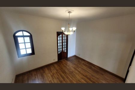 Casa à venda com 120m², 3 quartos e 2 vagas