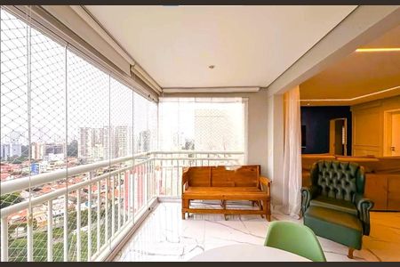 Apartamento à venda com 128m², 3 quartos e 2 vagas