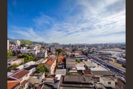 Apartamento à venda com 115m², 2 quartos e 2 vagas Apartamento à venda com 115m², 2 quartos e 2 vagasVista