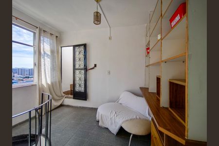 Apartamento à venda com 115m², 2 quartos e 2 vagas Apartamento à venda com 115m², 2 quartos e 2 vagasHall social