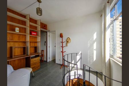 Apartamento à venda com 115m², 2 quartos e 2 vagas Apartamento à venda com 115m², 2 quartos e 2 vagasHall social