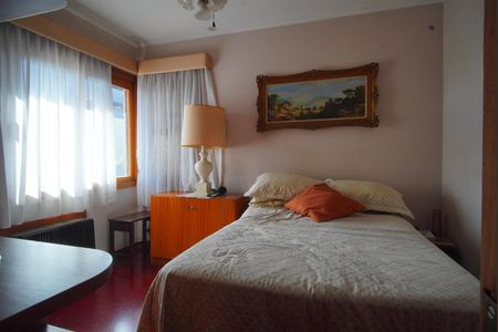 Apartamento à venda com 164m², 3 quartos e 2 vagas Apartamento à venda com 164m², 3 quartos e 2 vagasQuarto 2