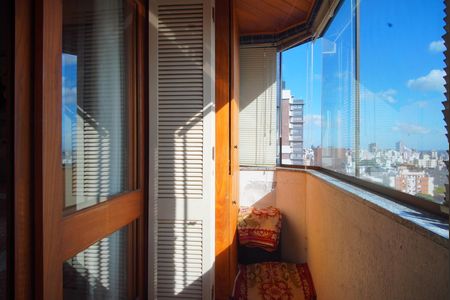 Apartamento à venda com 164m², 3 quartos e 2 vagas Apartamento à venda com 164m², 3 quartos e 2 vagasVaranda da Suíte