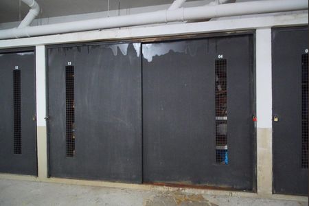 Apartamento à venda com 164m², 3 quartos e 2 vagas Apartamento à venda com 164m², 3 quartos e 2 vagasDepósito