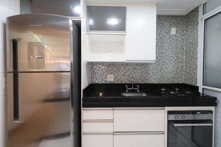Apartamento à venda com 54m², 2 quartos e 1 vagaCozinha