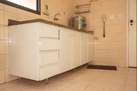 Apartamento à venda com 96m², 3 quartos e 2 vagasCozinha