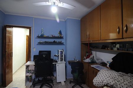 Casa à venda com 94m², 2 quartos e 1 vagaQuarto 2