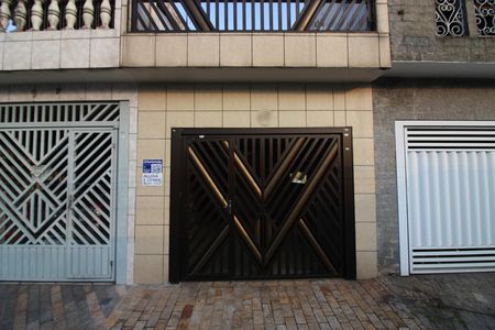 Casa à venda com 94m², 2 quartos e 1 vagaFachada