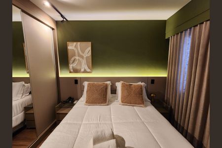 Apartamento à venda com 38m², 1 quarto e 1 vaga Apartamento à venda com 38m², 1 quarto e 1 vagaSuíte