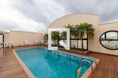 Apartamento à venda com 38m², 1 quarto e 1 vaga Apartamento à venda com 38m², 1 quarto e 1 vagaÁrea comum - Piscina