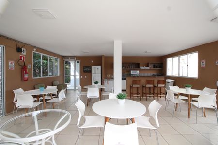 Apartamento à venda com 45m², 2 quartos e 1 vagaÁrea comum