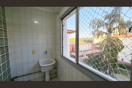 Apartamento à venda com 64m², 2 quartos e 1 vaga Apartamento à venda com 64m², 2 quartos e 1 vagaCozinha e Área de Serviço