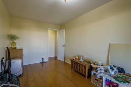 Apartamento à venda com 140m², 4 quartos e 2 vagas Apartamento à venda com 140m², 4 quartos e 2 vagasQuarto 1