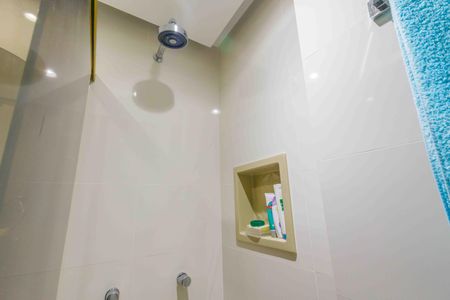 Apartamento à venda com 140m², 4 quartos e 2 vagas Apartamento à venda com 140m², 4 quartos e 2 vagasBanheiro da Suíte