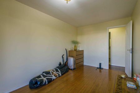 Apartamento à venda com 140m², 4 quartos e 2 vagas Apartamento à venda com 140m², 4 quartos e 2 vagasQuarto 1