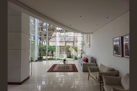 Apartamento para alugar com 120m², 3 quartos e 2 vagas