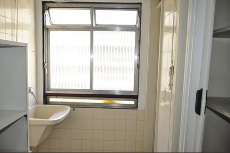 Apartamento à venda com 69m², 2 quartos e 1 vagaÁrea de Serviço