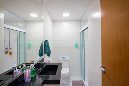 Apartamento à venda com 96m², 3 quartos e 2 vagasBanheiro social