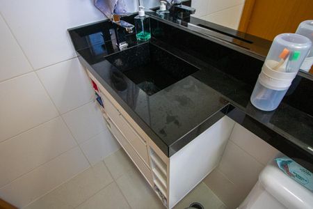 Apartamento à venda com 96m², 3 quartos e 2 vagasBanheiro /Suíte