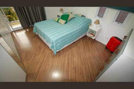 Casa à venda com 274m², 3 quartos e 5 vagas Casa à venda com 274m², 3 quartos e 5 vagasSuíte