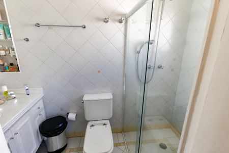 Apartamento à venda com 212m², 3 quartos e sem vagaBanheiro da Suíte