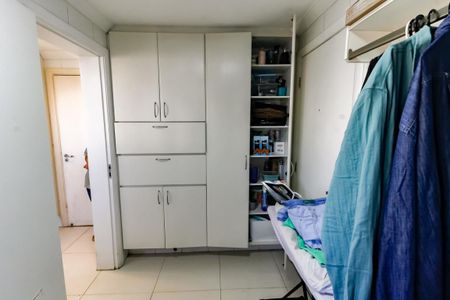 Apartamento à venda com 212m², 3 quartos e sem vagaÁrea de Serviço
