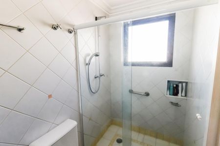 Apartamento à venda com 212m², 3 quartos e sem vagaBanheiro da Suíte