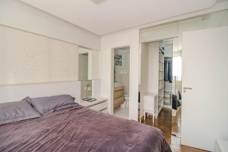 Apartamento à venda com 85m², 3 quartos e 2 vagas Apartamento à venda com 85m², 3 quartos e 2 vagasSuíte