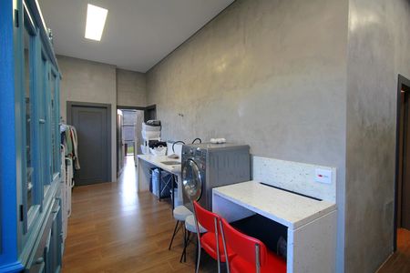 Casa de condomínio à venda com 500m², 3 quartos e 4 vagasÁrea de Serviço