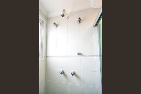 Apartamento à venda com 120m², 3 quartos e 2 vagas Apartamento à venda com 120m², 3 quartos e 2 vagasBanheiro social