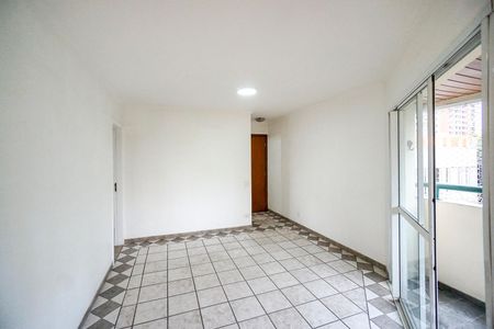 Apartamento à venda com 120m², 3 quartos e 2 vagas Apartamento à venda com 120m², 3 quartos e 2 vagasSala