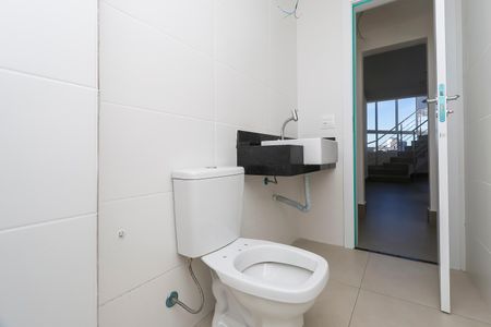 Apartamento à venda com 240m², 3 quartos e 3 vagas Apartamento à venda com 240m², 3 quartos e 3 vagasBanheiro Social