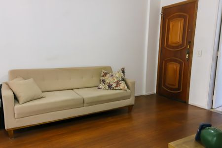 Apartamento à venda com 63m², 1 quarto e 1 vagaSala