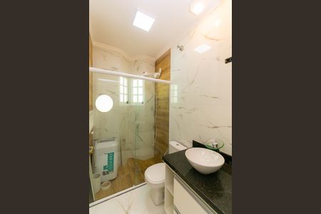 Casa à venda com 154m², 3 quartos e 2 vagas Casa à venda com 154m², 3 quartos e 2 vagasBanheiro da Suíte 1