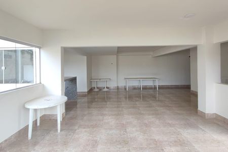 Apartamento à venda com 62m², 3 quartos e 1 vaga Apartamento à venda com 62m², 3 quartos e 1 vagaÁrea comum - Salão de festas