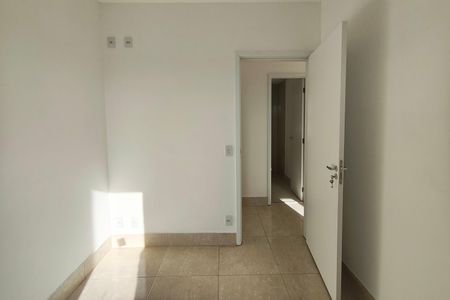 Apartamento à venda com 62m², 3 quartos e 1 vagaQuarto 2