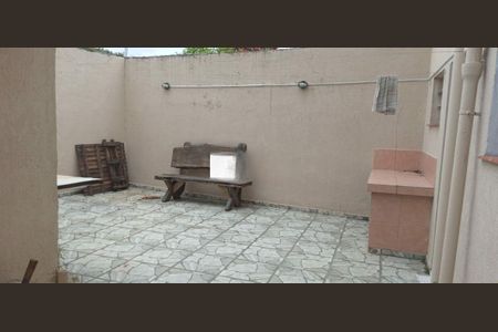 Casa à venda com 220m², 3 quartos e 2 vagas