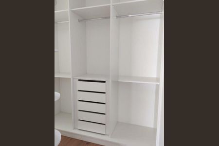 Casa à venda com 250m², 3 quartos e 2 vagas