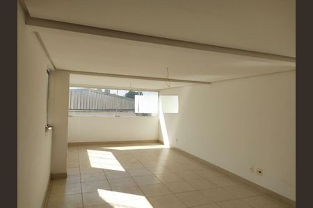Casa à venda com 250m², 3 quartos e 2 vagas