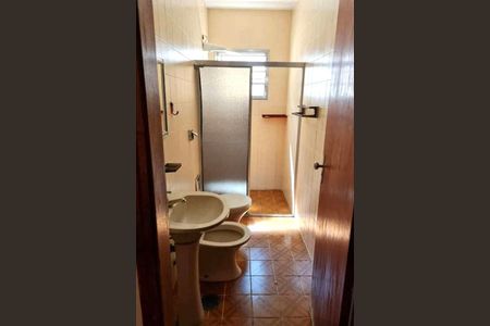Casa à venda com 212m², 3 quartos e 2 vagas