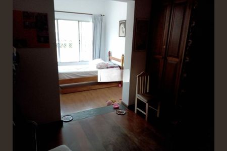 Casa à venda com 105m², 3 quartos e 1 vaga