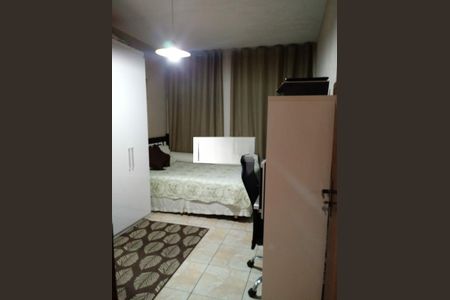 Casa à venda com 158m², 2 quartos e 2 vagas