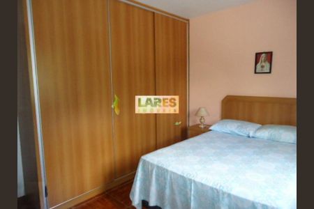 Casa à venda com 76m², 2 quartos e 1 vaga