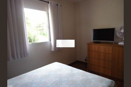 Casa à venda com 76m², 2 quartos e 1 vaga