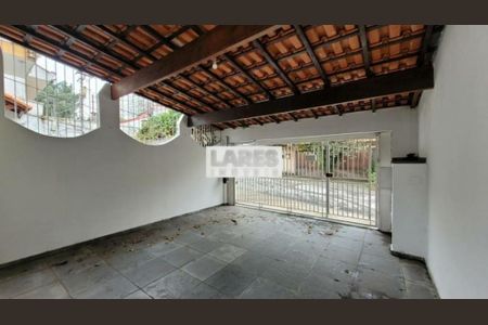 Casa à venda com 148m², 3 quartos e 2 vagas