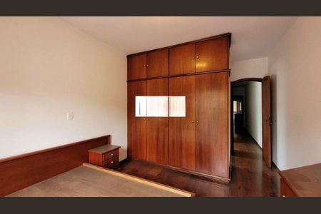 Casa à venda com 148m², 3 quartos e 2 vagas